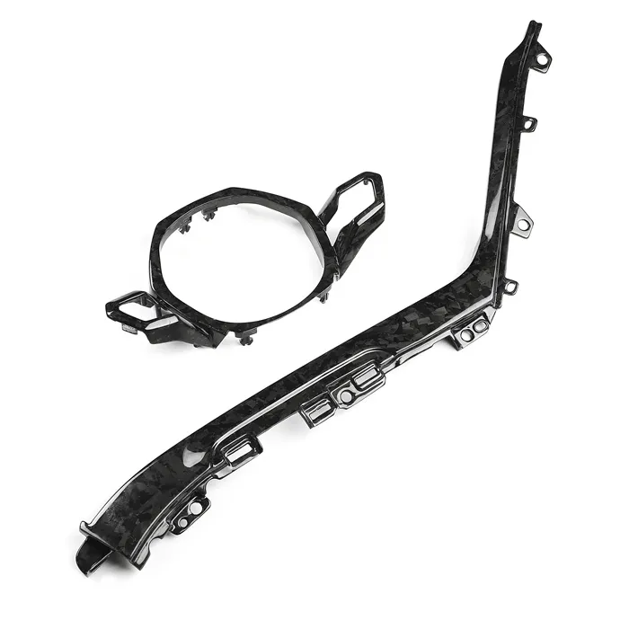 Falsaðir koltrefjahlutar